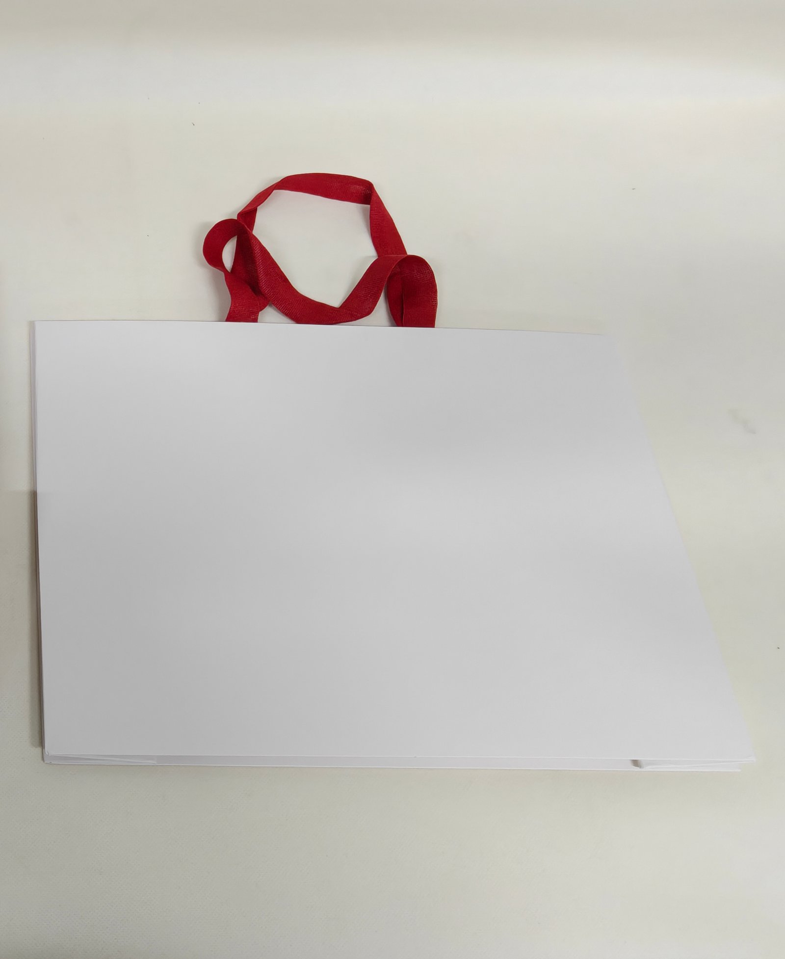 Borsa di carta senza cucitura laterale – finitura liscia e pulita senza cuciture