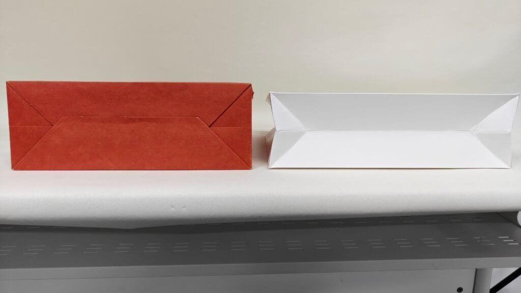 borse di carta senza cucitura vs borse tradizionali con cucitura laterale